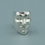 V wie Vendetta / Anonymous Ohrstecker aus 925 Silber.