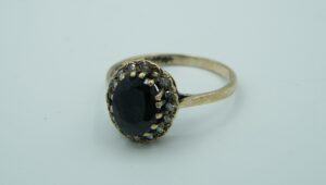 Ring vor der Restaurierung