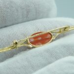 Antike Korallen Brosche aus 750 Gold