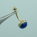 Piercing 750 Gold mit gefassten Zirkonia Steinen und emaillierte Unterseite