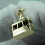 Seilbahn Vintage Charm Goldanhänger aus 585/- Gelbgold
