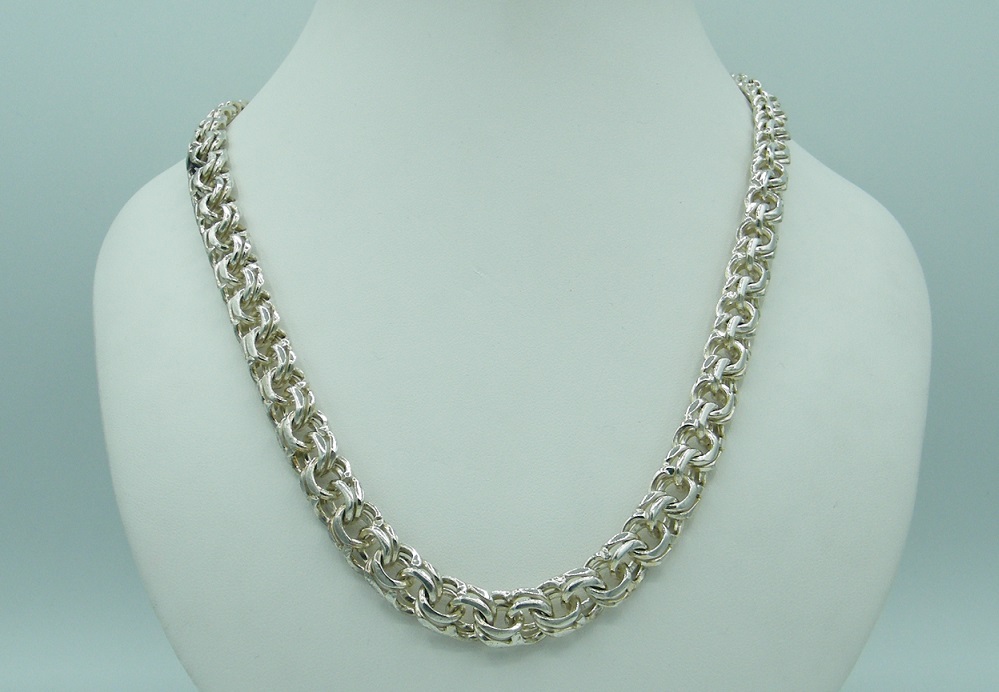 Silberketten und Armbänder Ketten und Armbänder aus 925/- Sterling Silber in verschiedenen Design